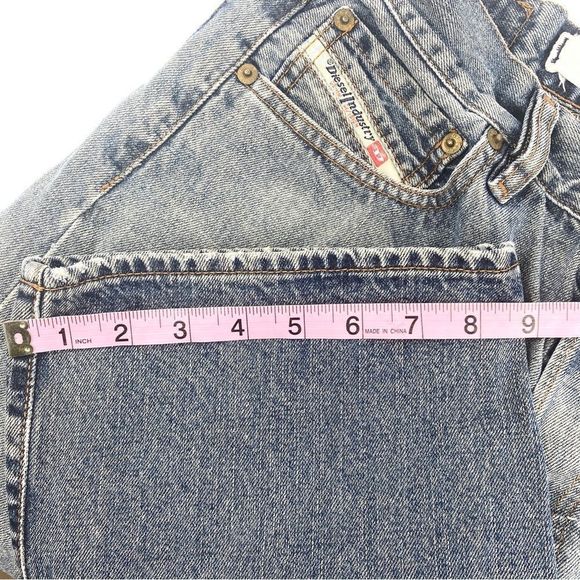 Diesel Industries Y2K boot cut jeans. Made in Italy. women’s size 32 - Picture 12 of 16
